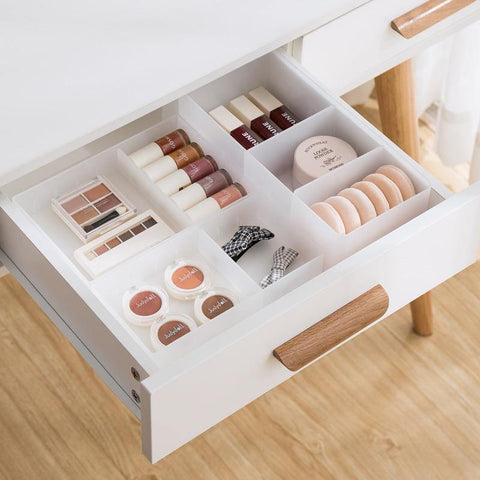 Adjustable Draw Make Up Divider - Little Home Hacks