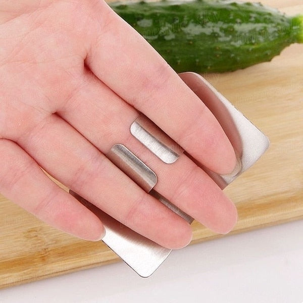 Knife Finger Protector - Little Home Hacks