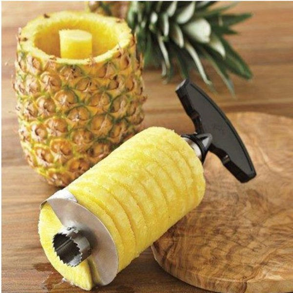 Pineapple Slicing Tool - Little Home Hacks